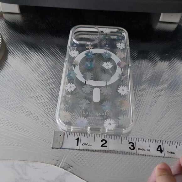 Kate Spade Phone Case Iphone but not sure on the model Beautiful 2 STYLES - Picture 6 of 17